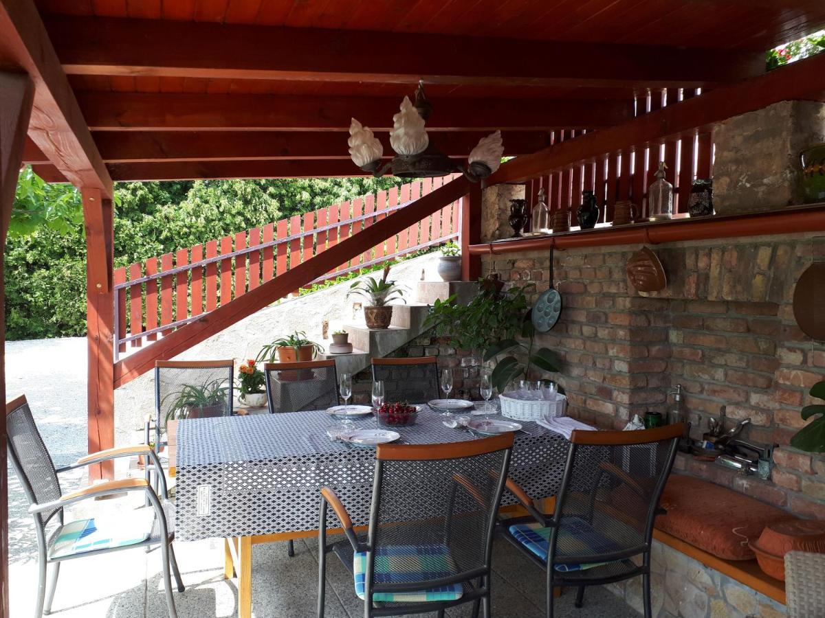 Feher Rozsa Apartman Cserszegtomaj Bagian luar foto